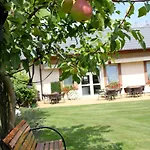 Dworek 3* Szonowice