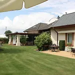 Dworek 3* Szonowice