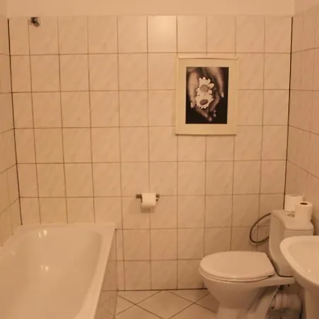 Han/Misafirhane Dworek