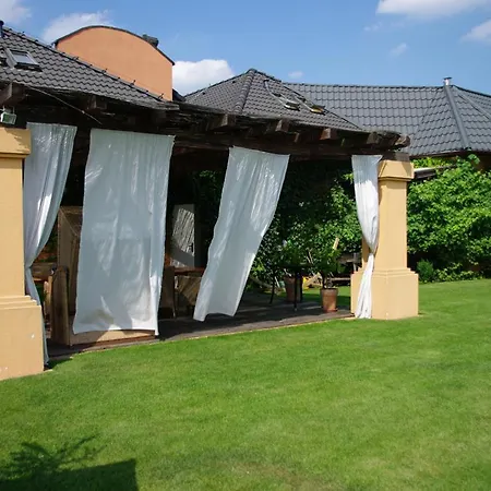 Dworek 3* Szonowice