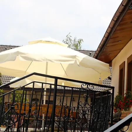 אורחן Dworek Szonowice